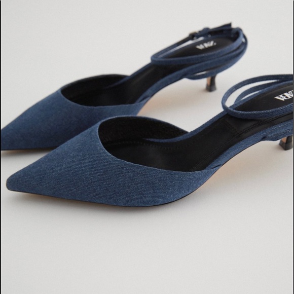 NWT ZARA Tile Blue Heeled Shoes. Size 8